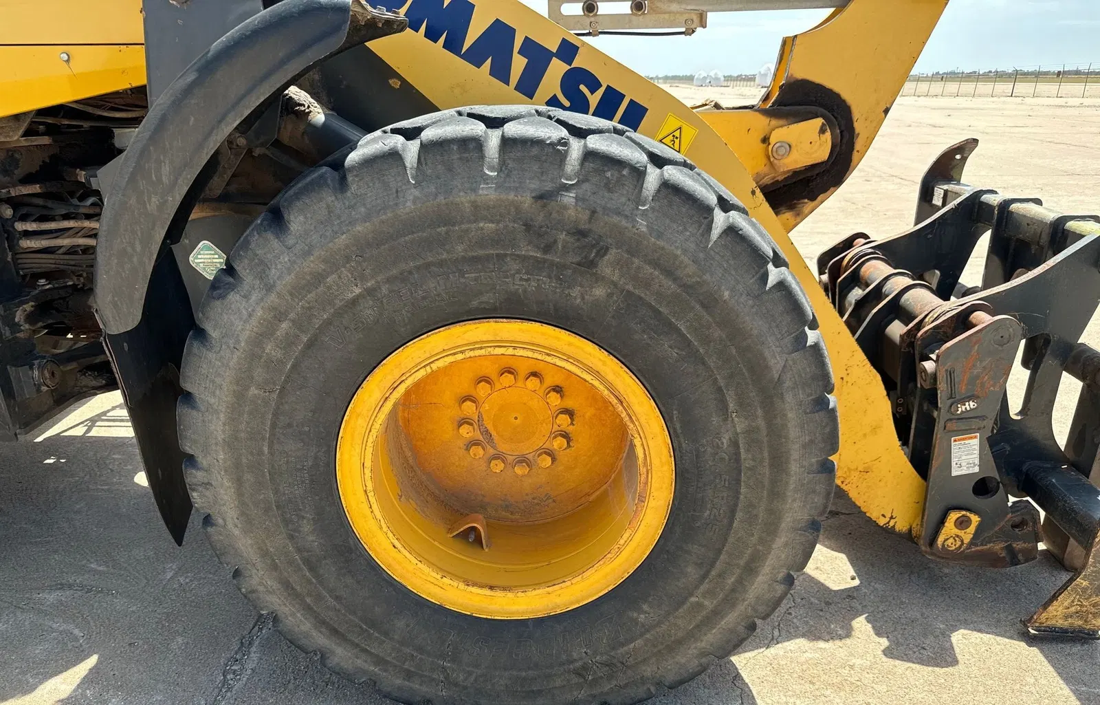 2014 Komatsu WA270-7