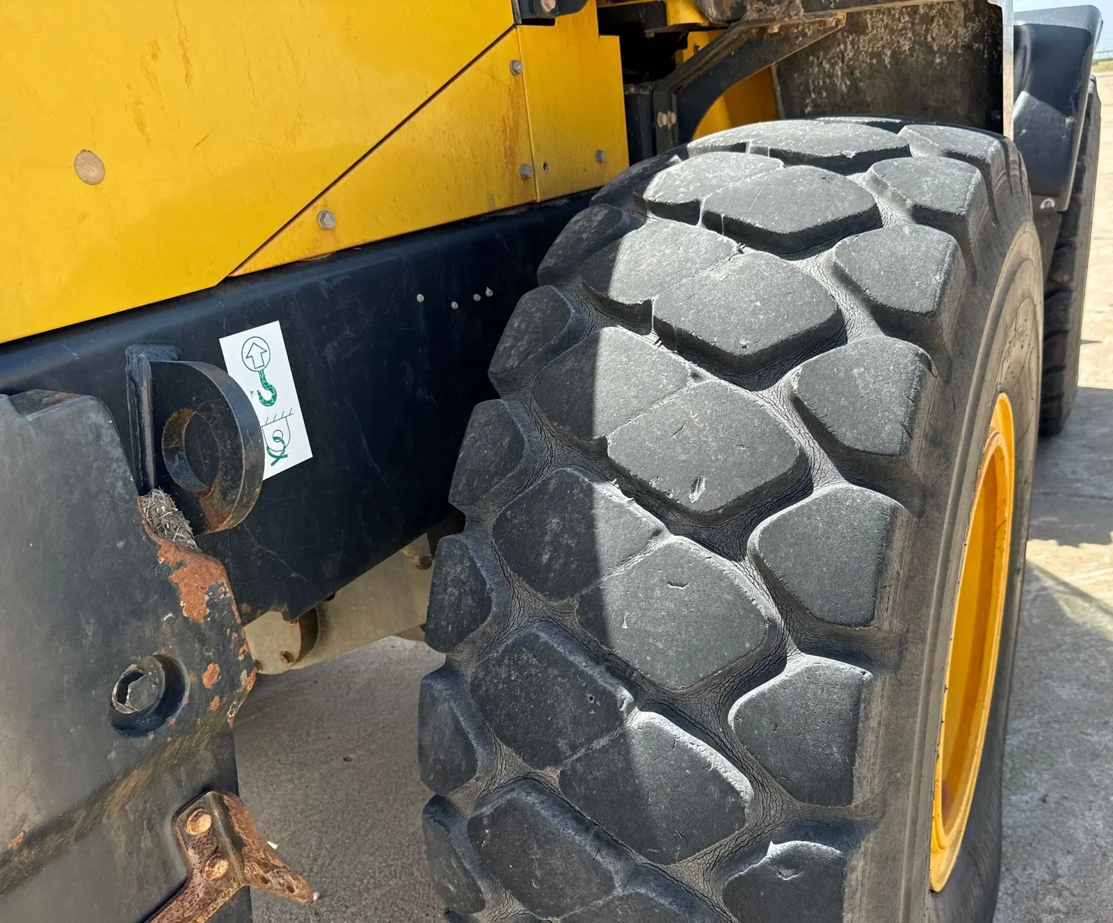 2014 Komatsu WA270-7