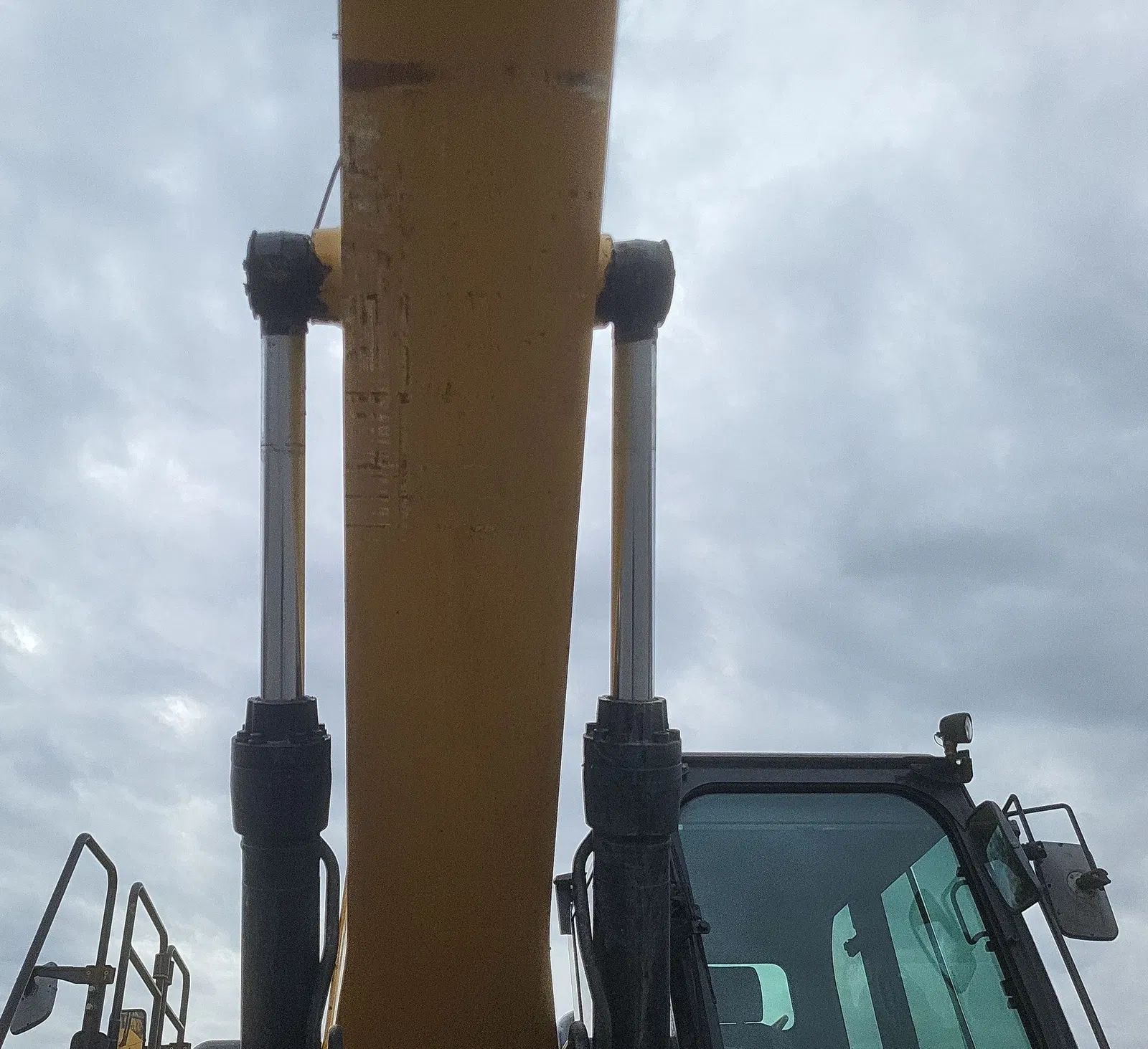 2016 Caterpillar 336FL
