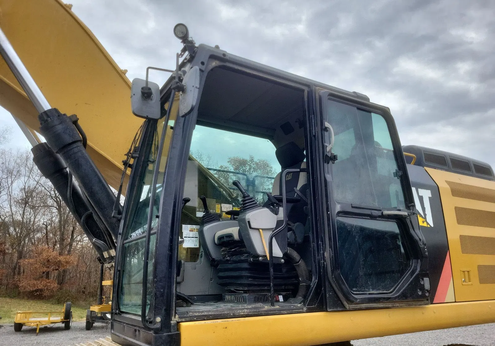 2016 Caterpillar 336FL