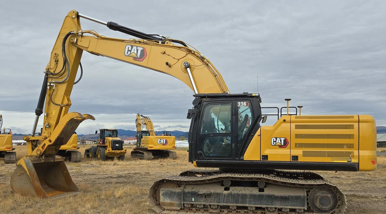 2023 Caterpillar 336