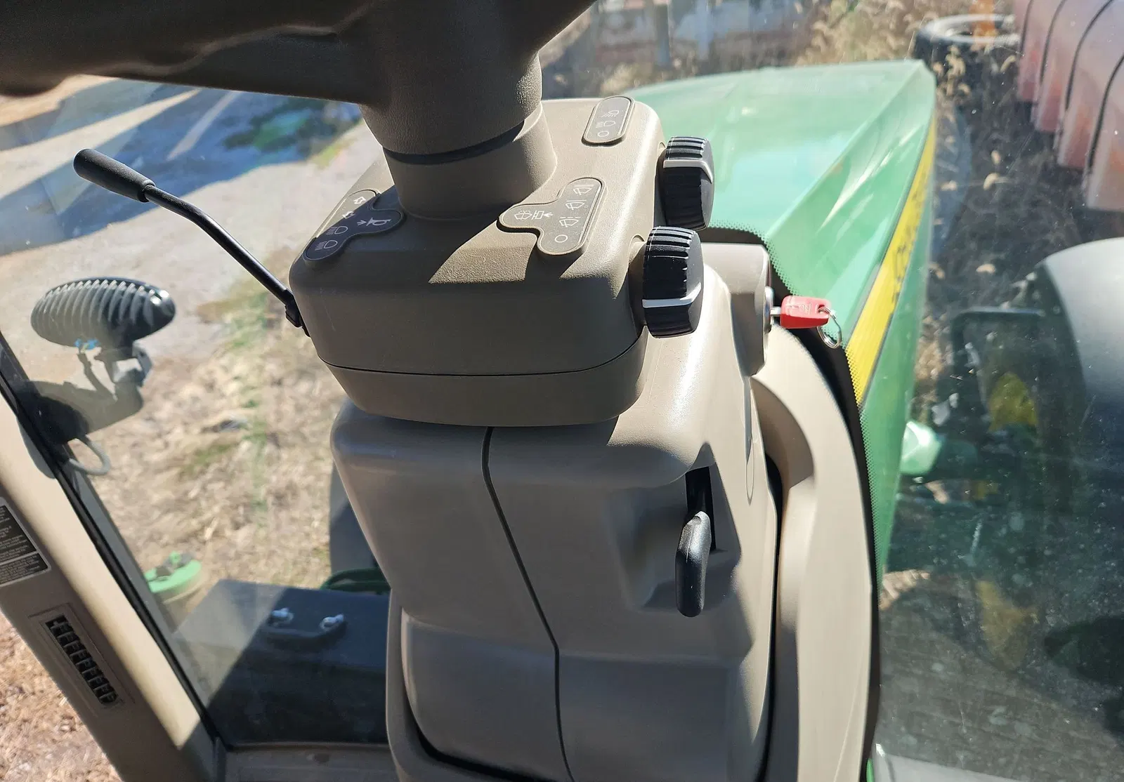2020 John Deere 8245R
