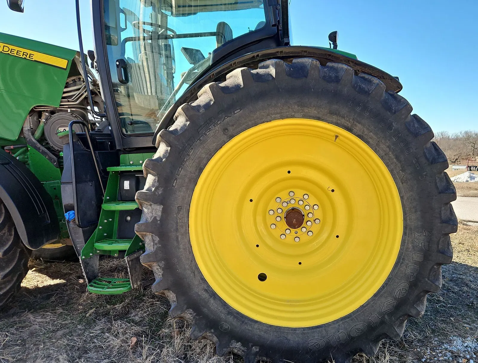 2020 John Deere 8245R