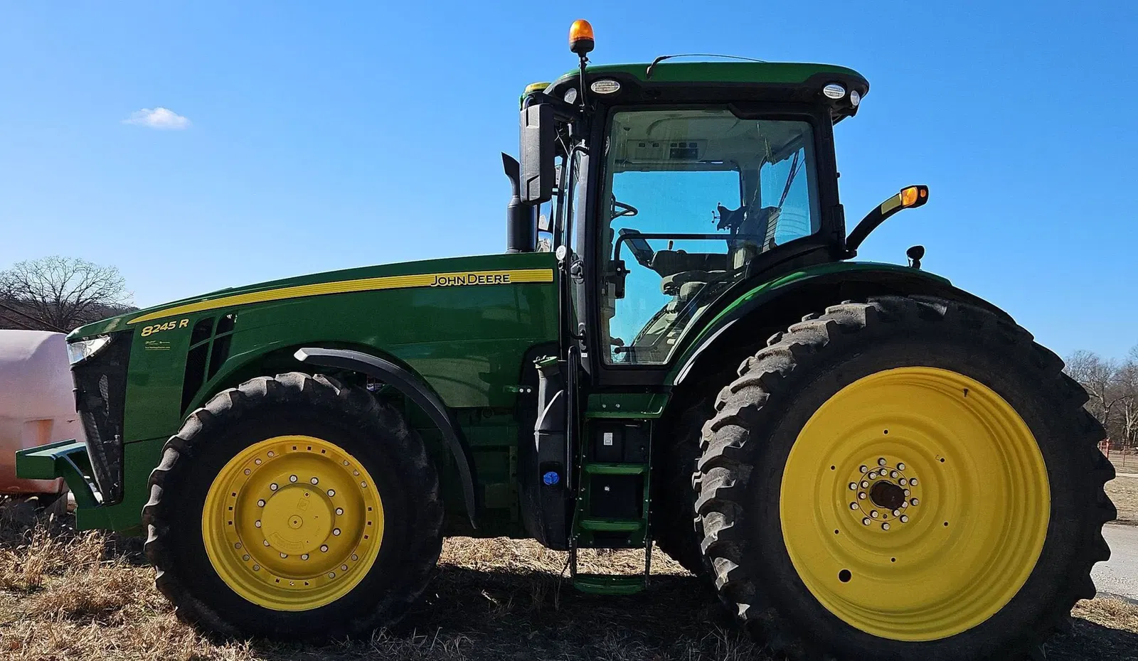 2020 John Deere 8245R